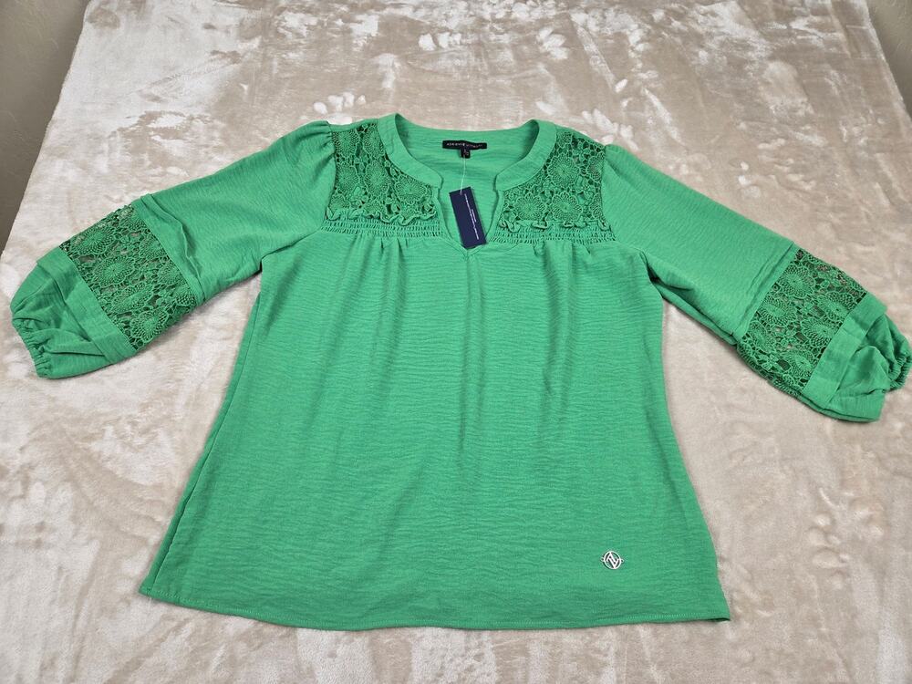 Adrienne Vittadini Green Lace Yoke Blouse Top NWT Large Crochet Boho